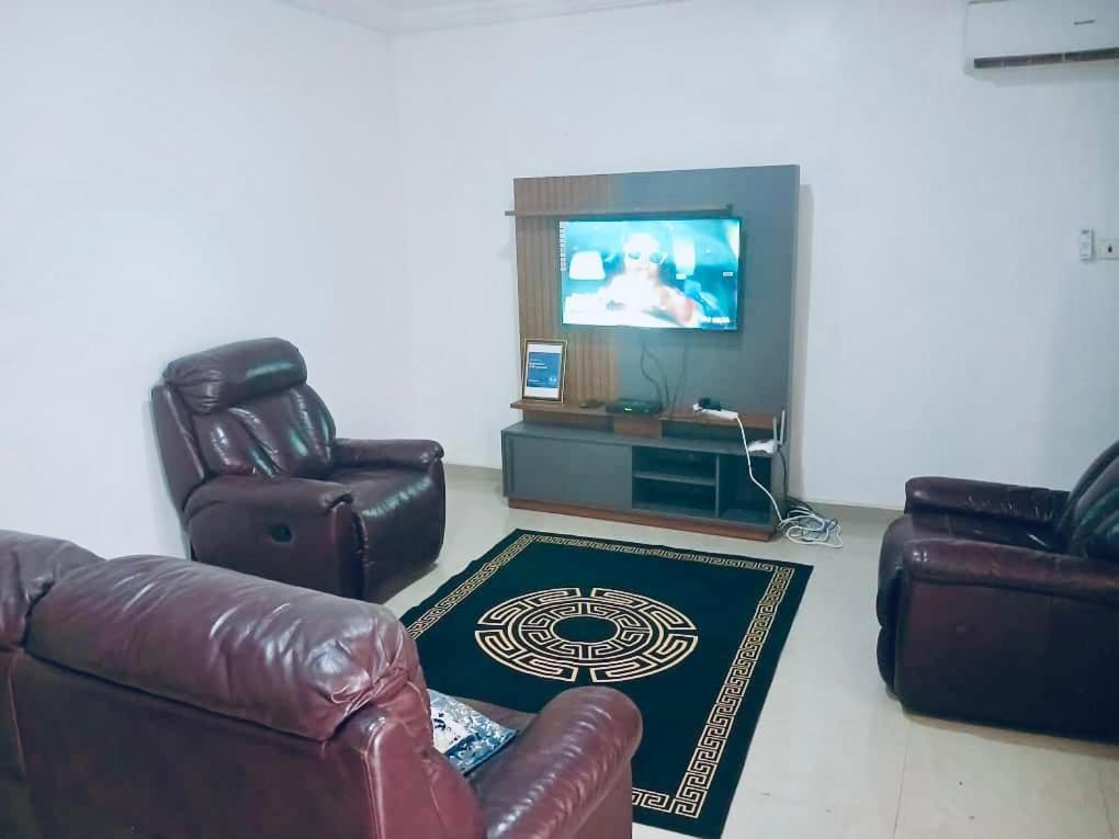 Mb Properties - Brufut Garden Apartments Luaran gambar